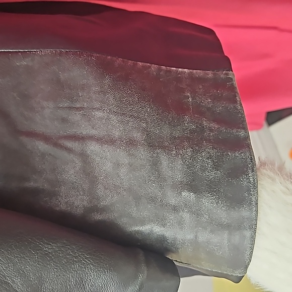 Danier Long Line Leather Jacket with Faux Fur Collar - Picture 5 of 7